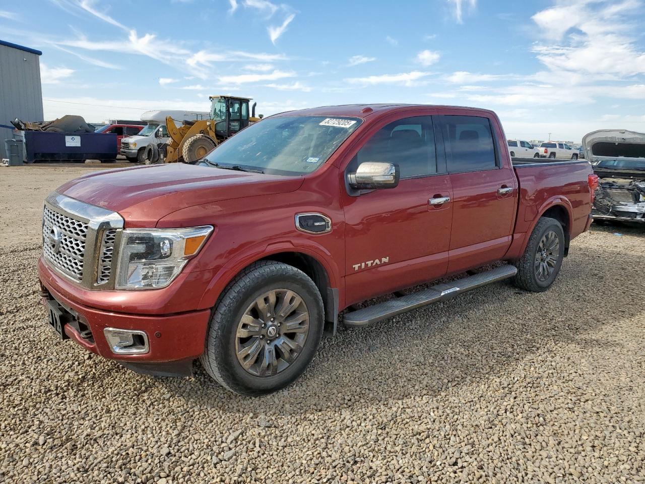 2017 NISSAN Titan