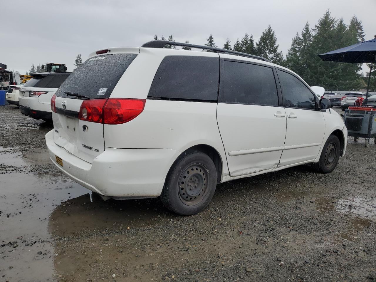 2008 TOYOTA SIENNA