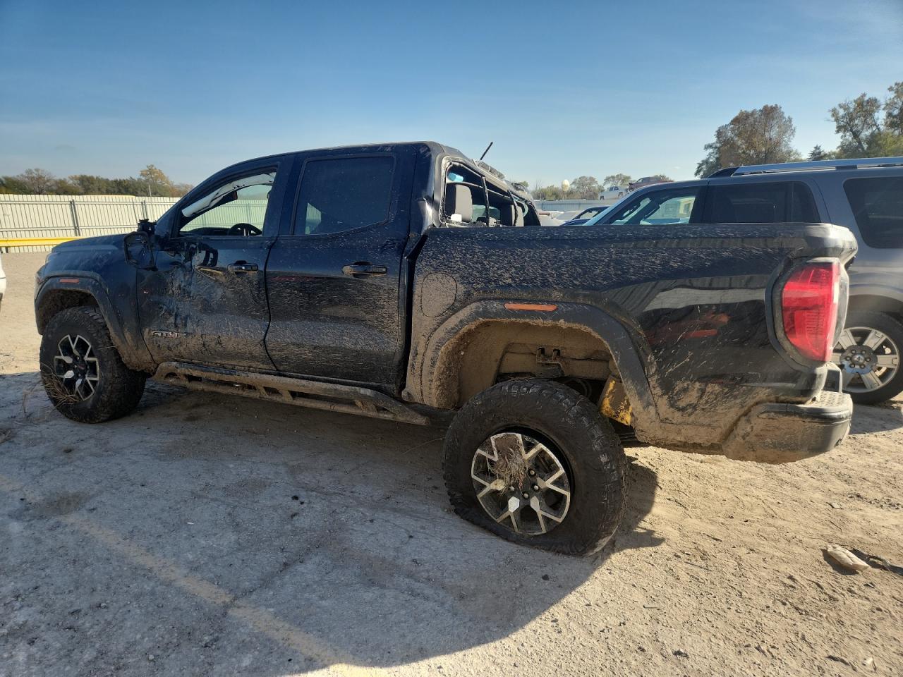 2025 GMC CANYON