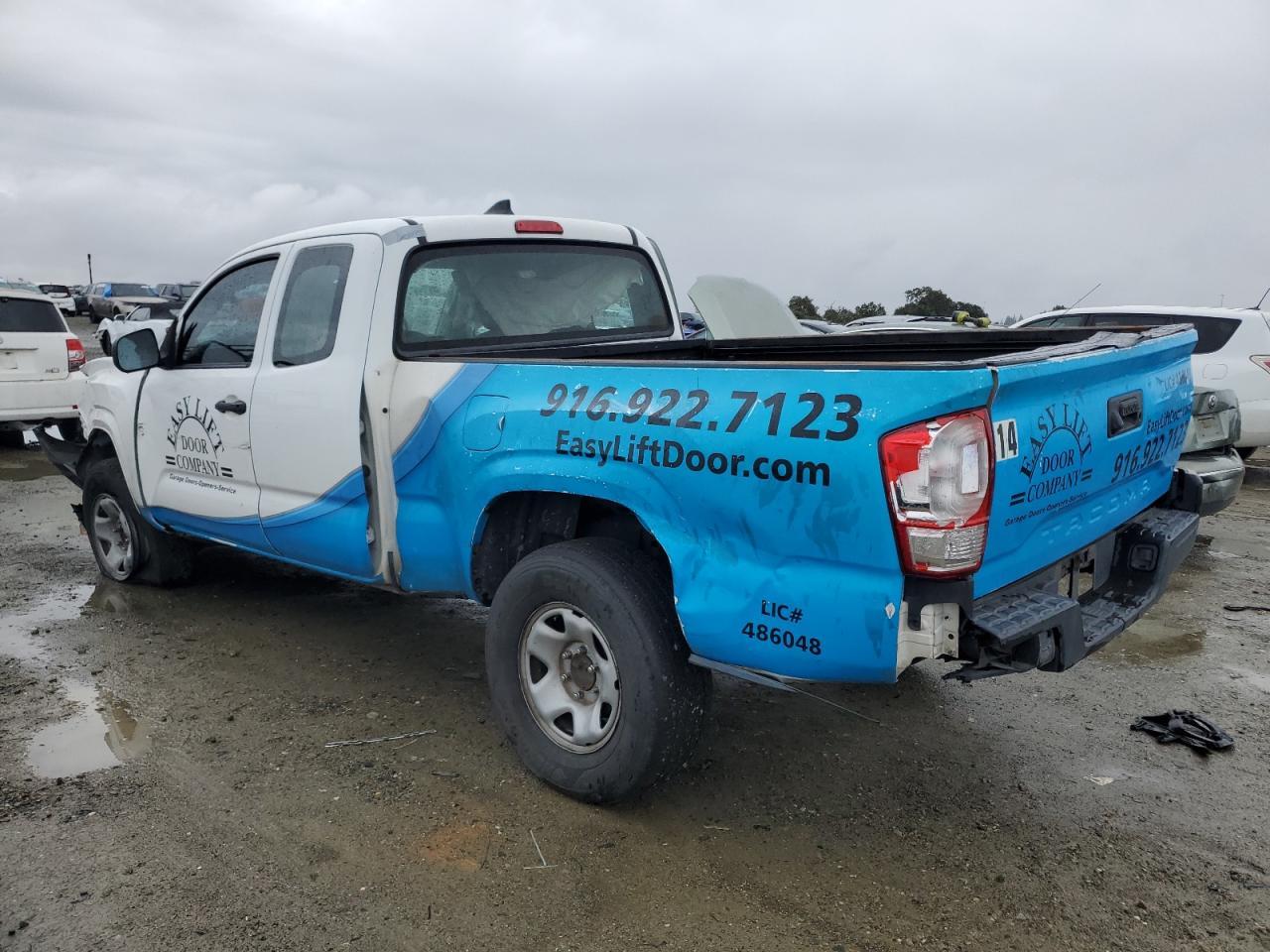 2017 TOYOTA TACOMA
