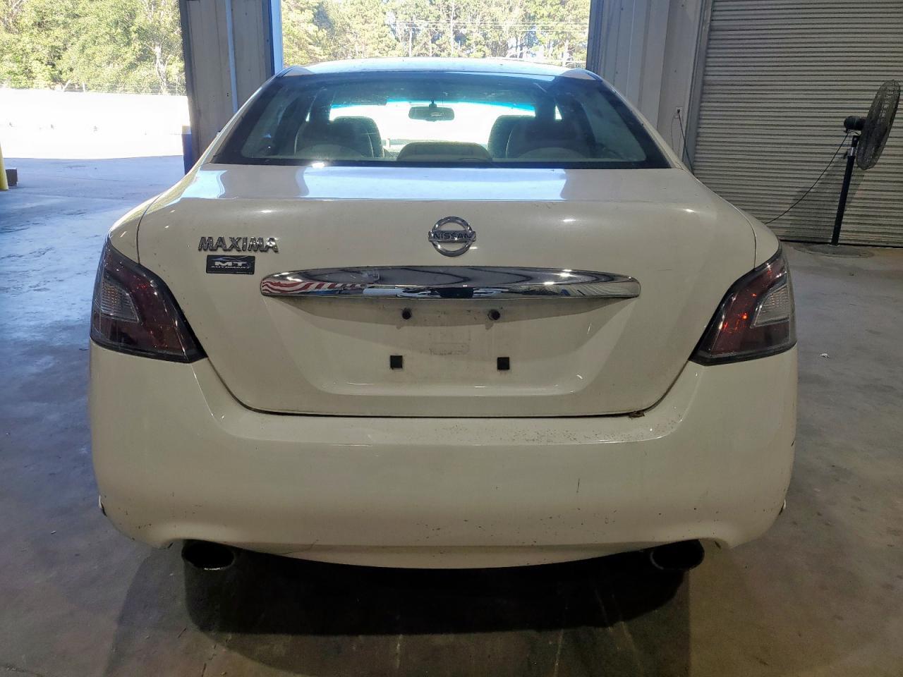 2012 NISSAN Maxima