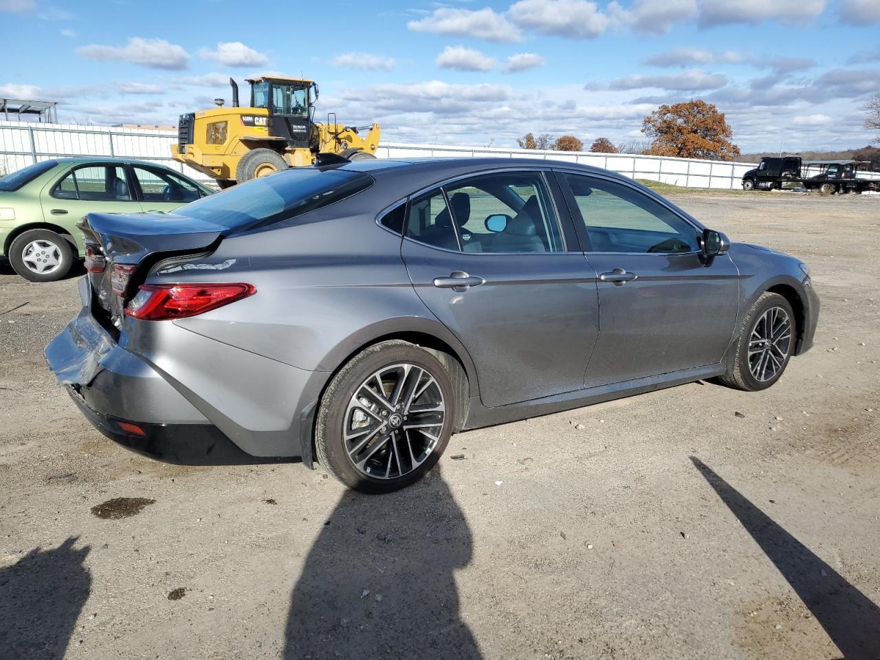 2025 TOYOTA CAMRY