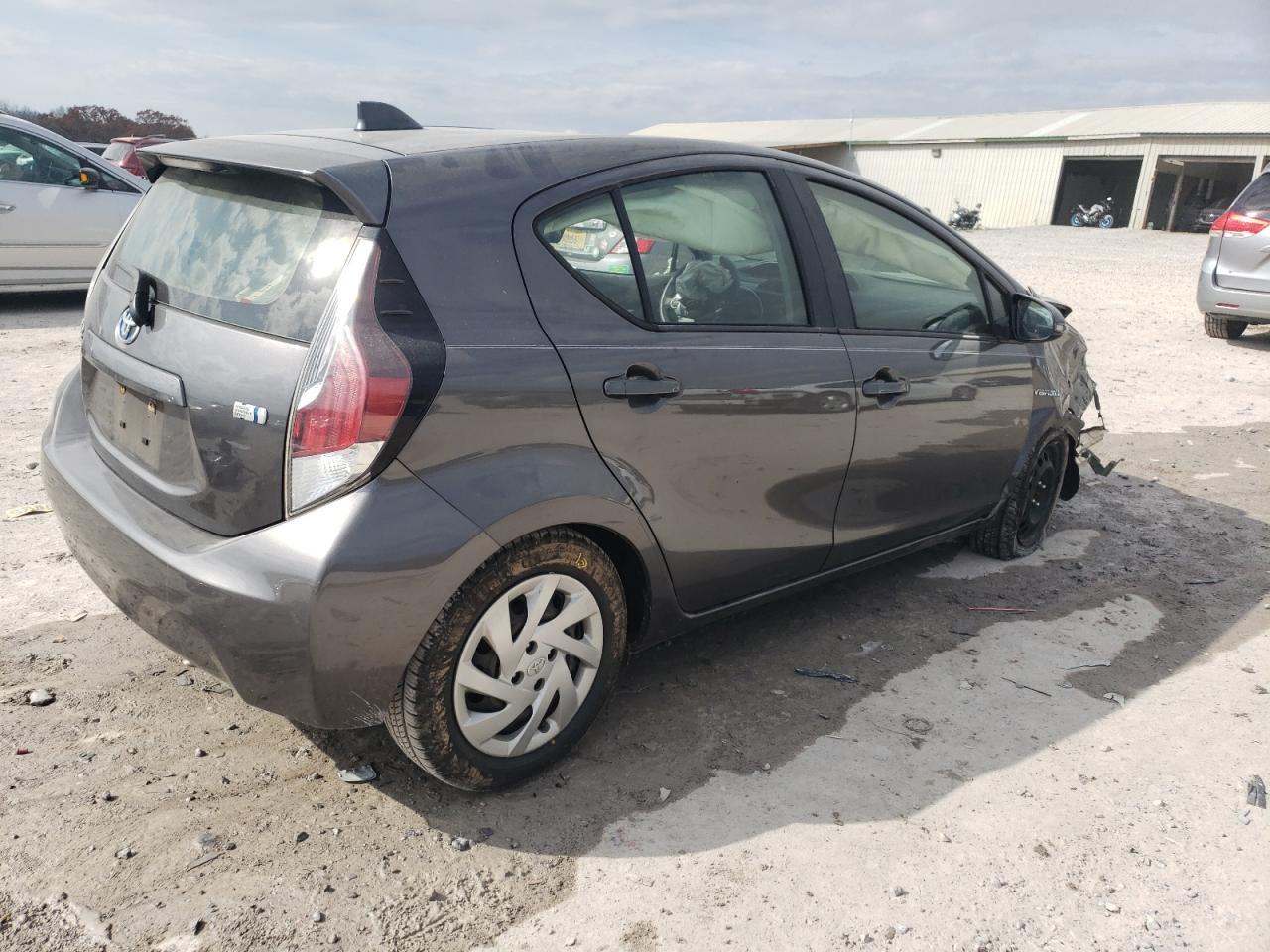 2015 TOYOTA Prius c