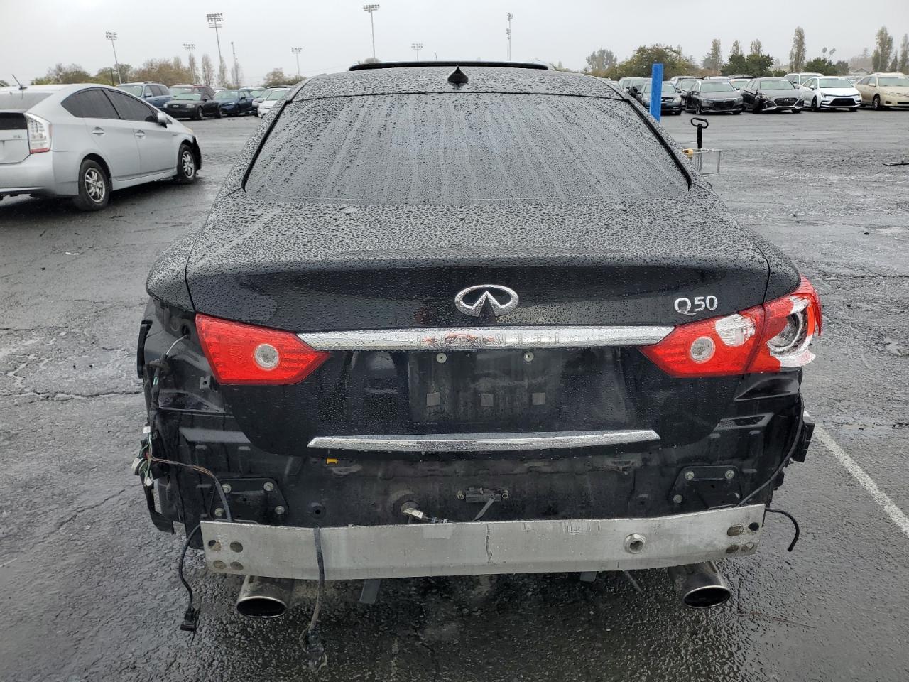 2016 INFINITI Q50