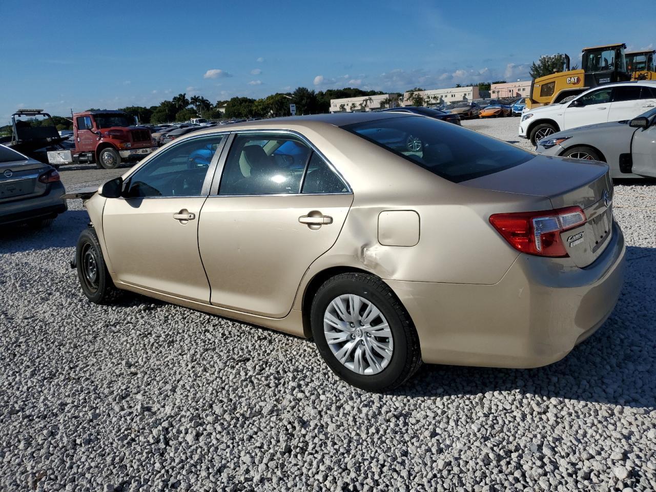 2012 TOYOTA CAMRY