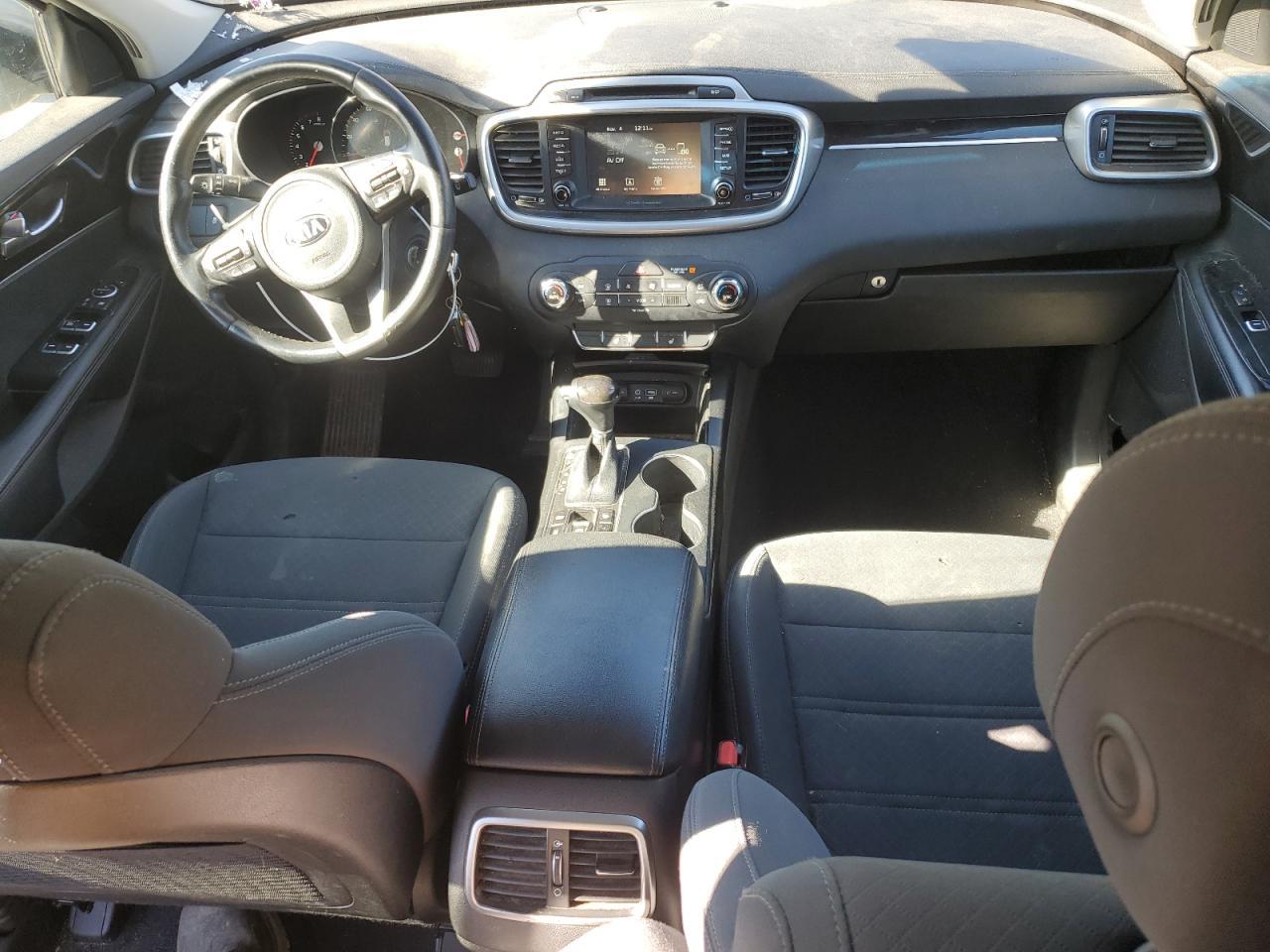 2017 KIA SORENTO