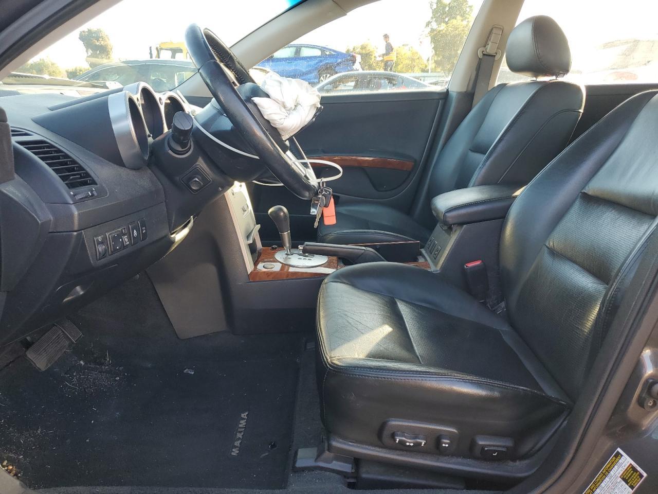 2006 NISSAN Maxima