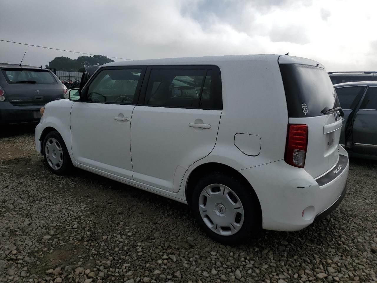 2014 TOYOTA SCION