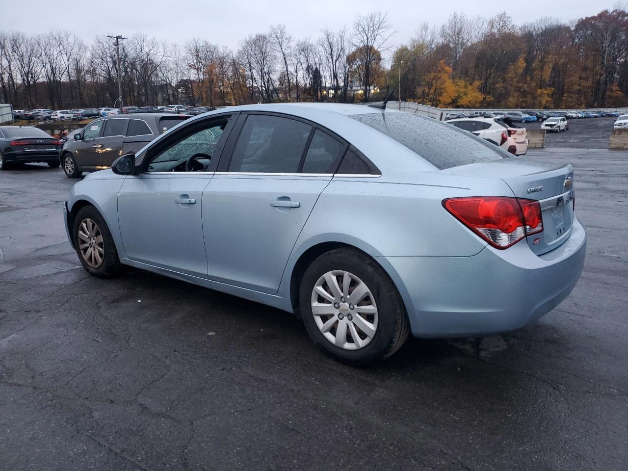 2011 CHEVROLET CRUZE