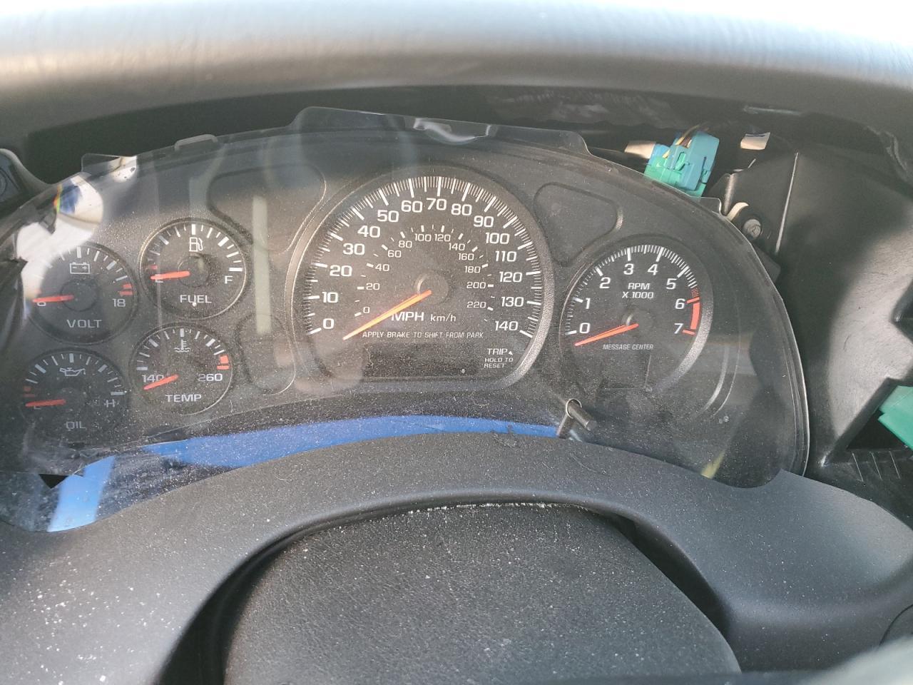 2002 CHEVROLET Monte Carlo