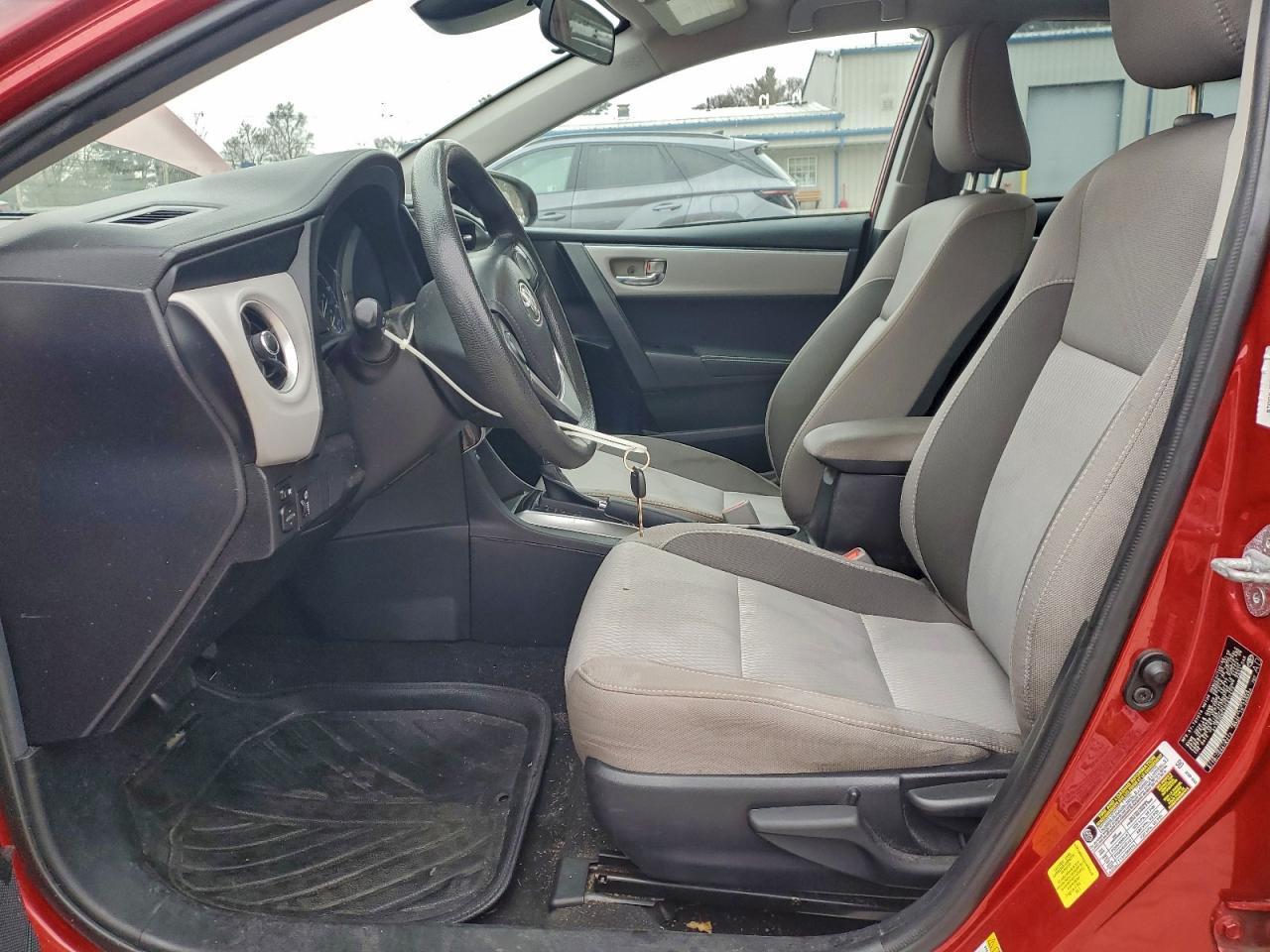 2017 TOYOTA COROLLA