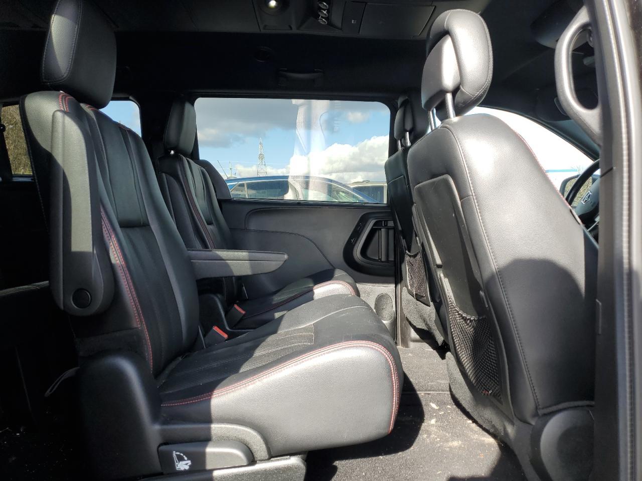 2017 DODGE GRAND CARAVAN