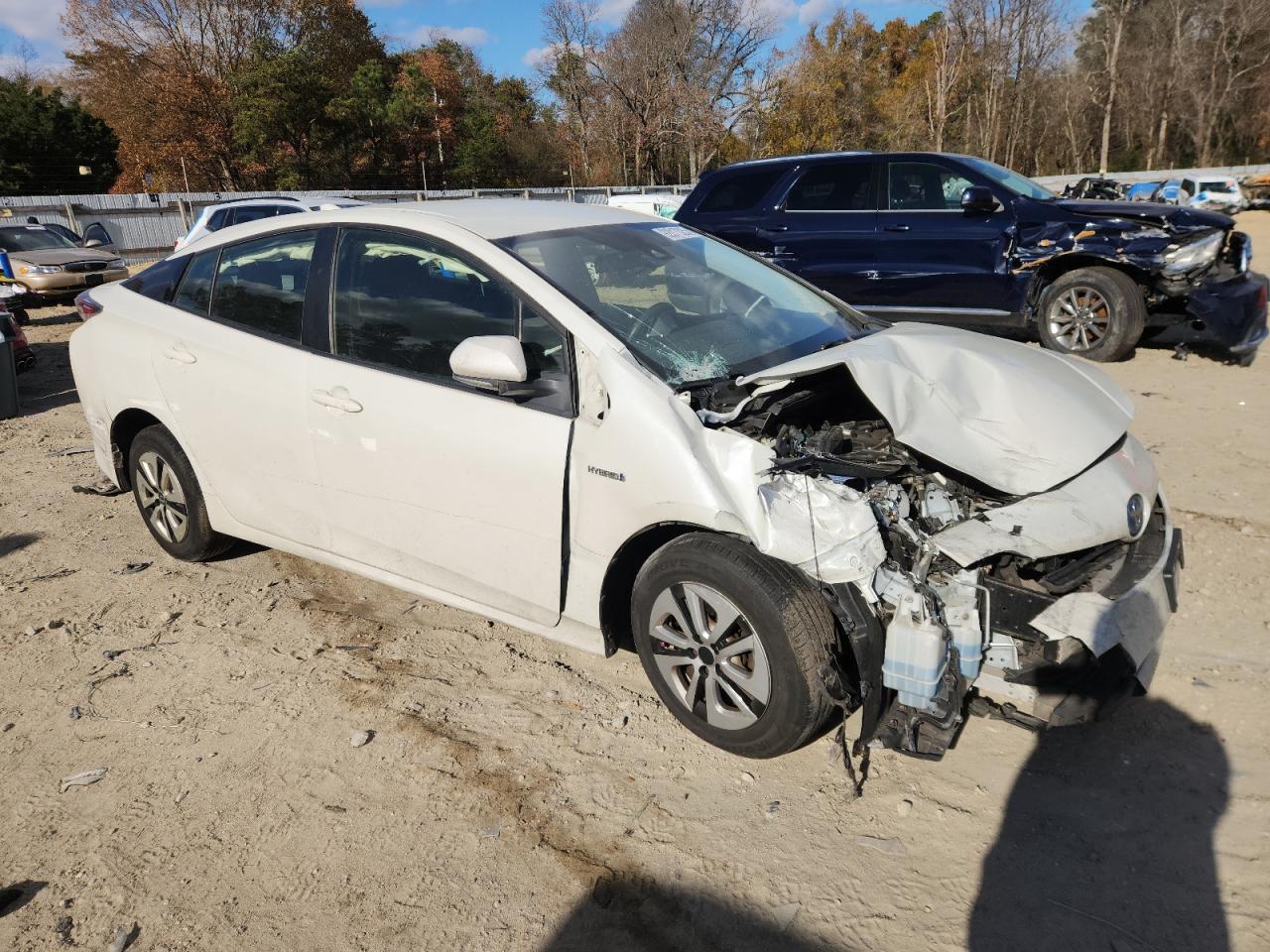 2017 TOYOTA PRIUS