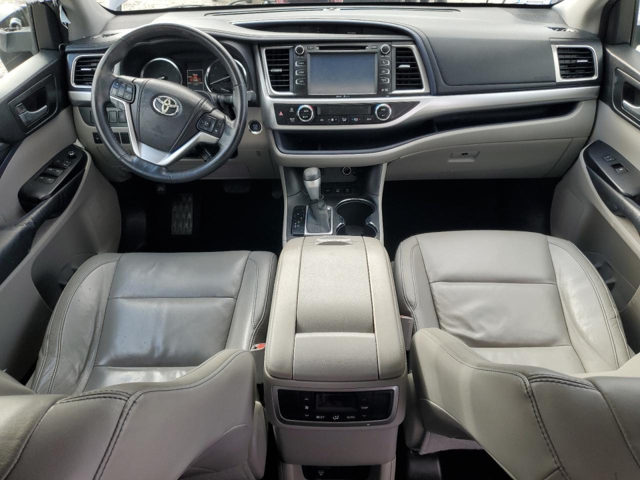 2014 TOYOTA HIGHLANDER