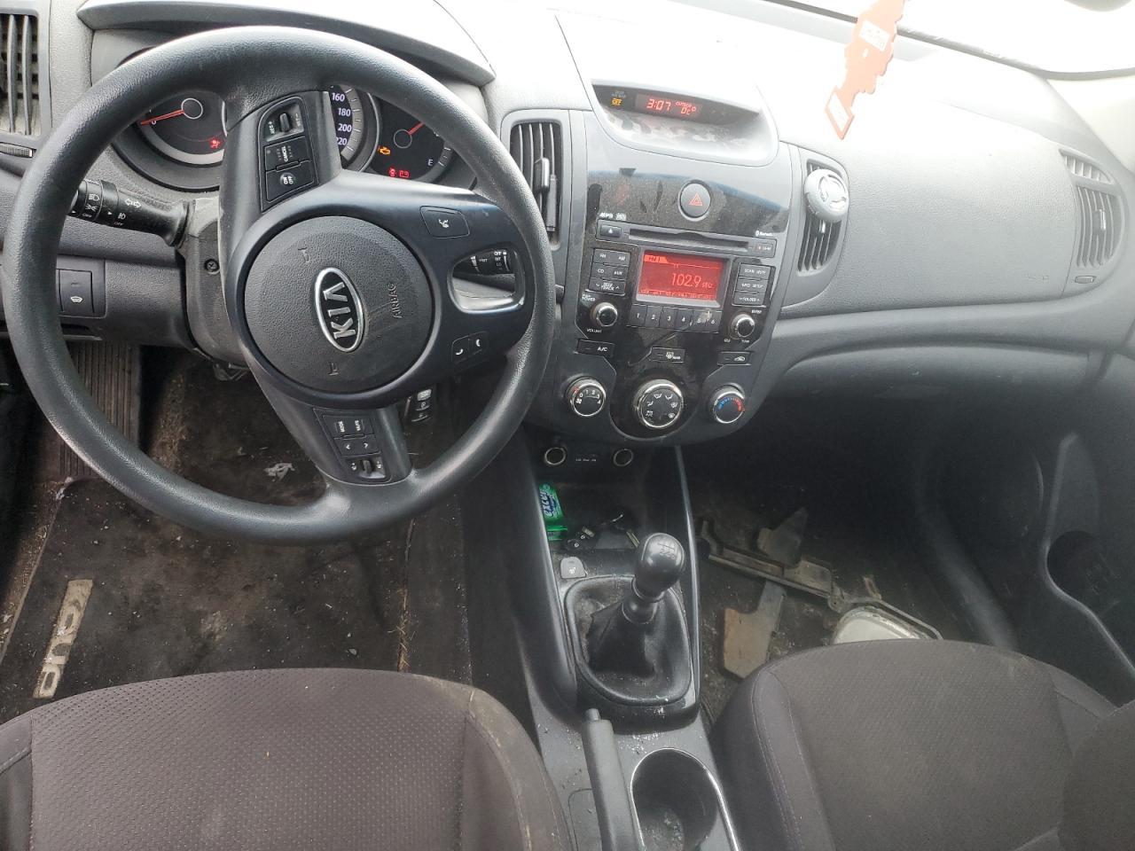 2011 KIA FORTE