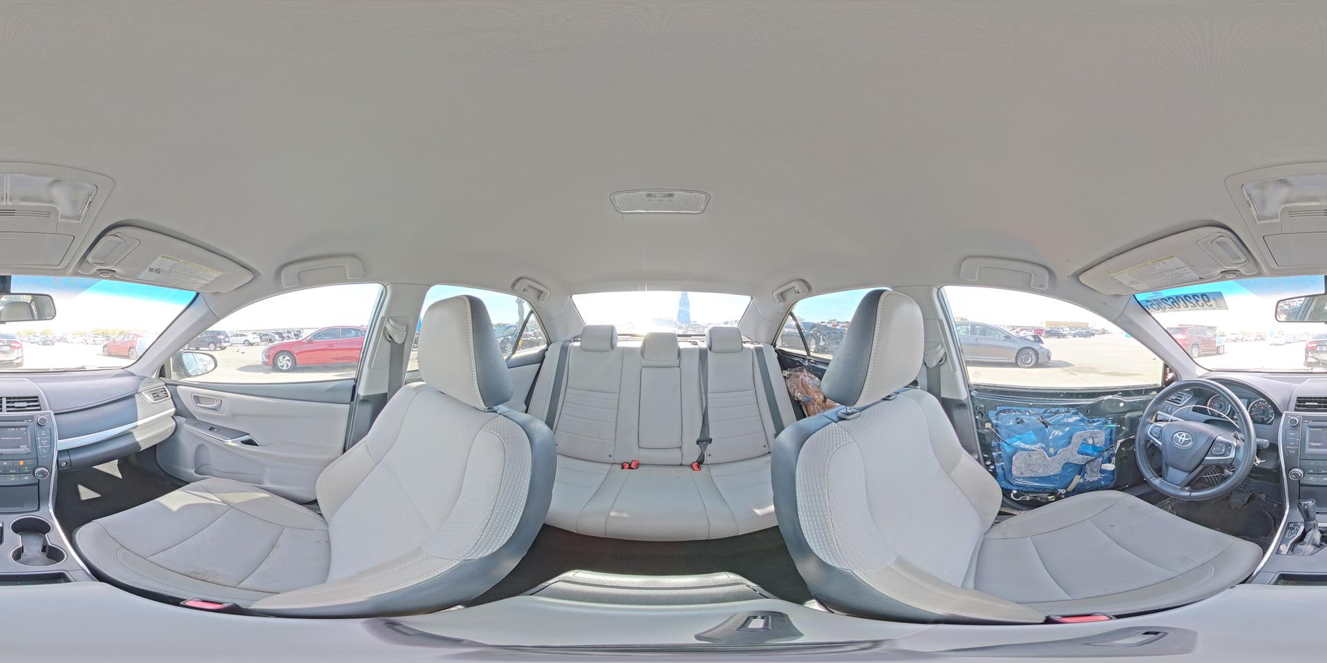 2016 TOYOTA CAMRY