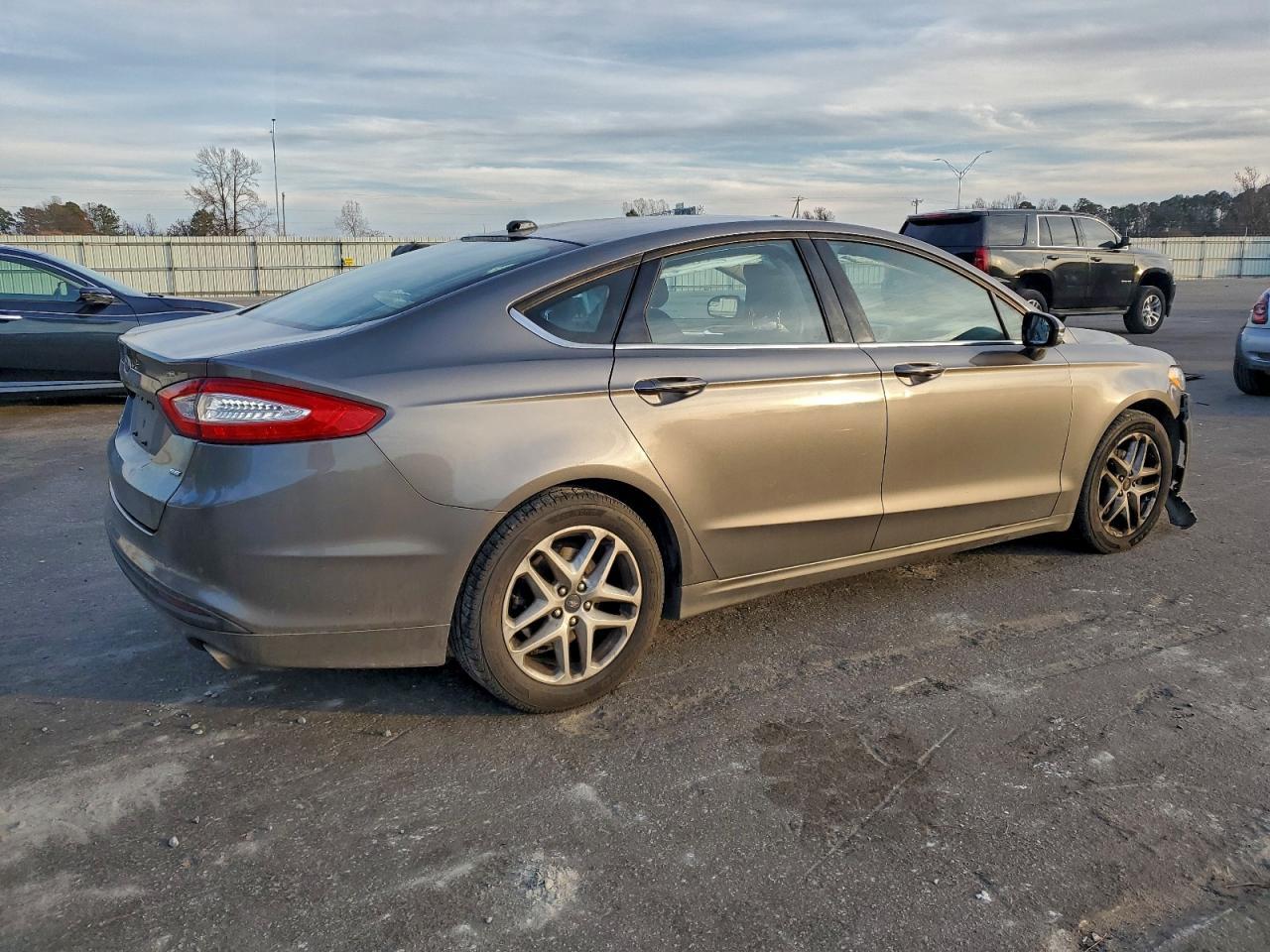 2013 FORD FUSION