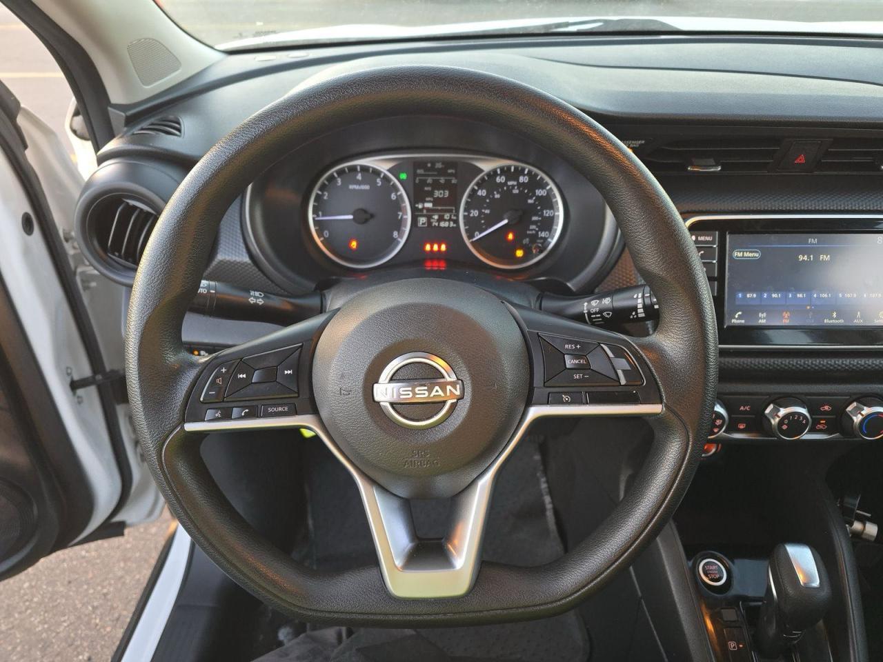 2022 NISSAN KICKS