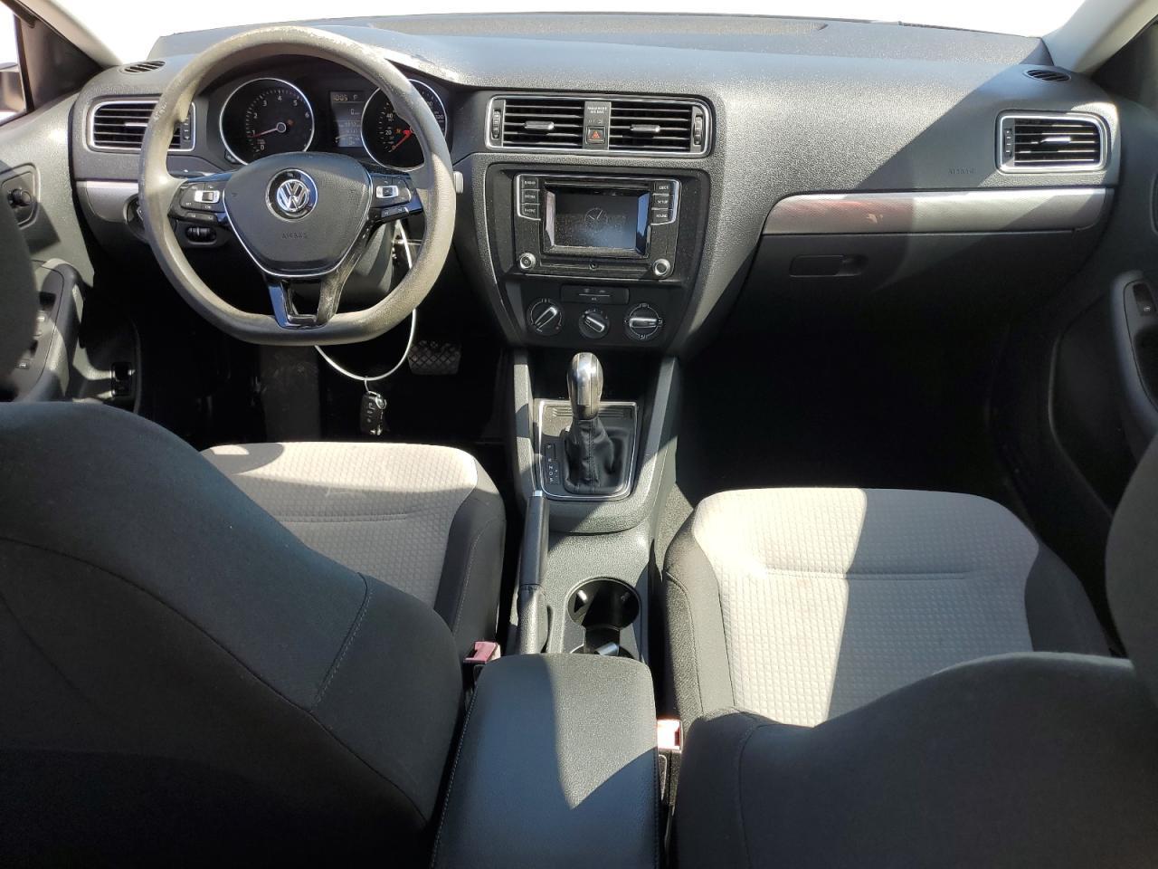 2017 VOLKSWAGEN JETTA
