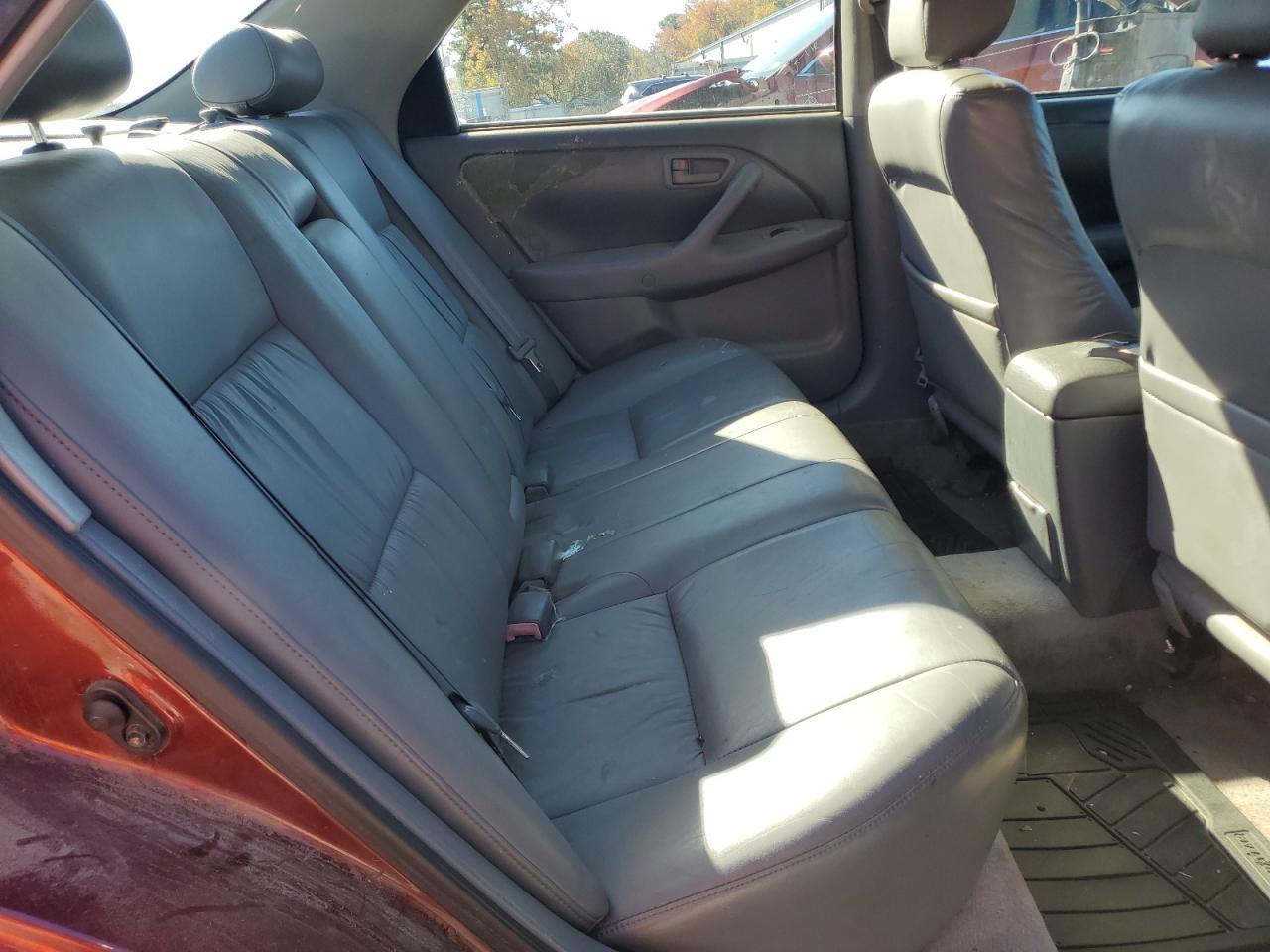 2000 TOYOTA CAMRY