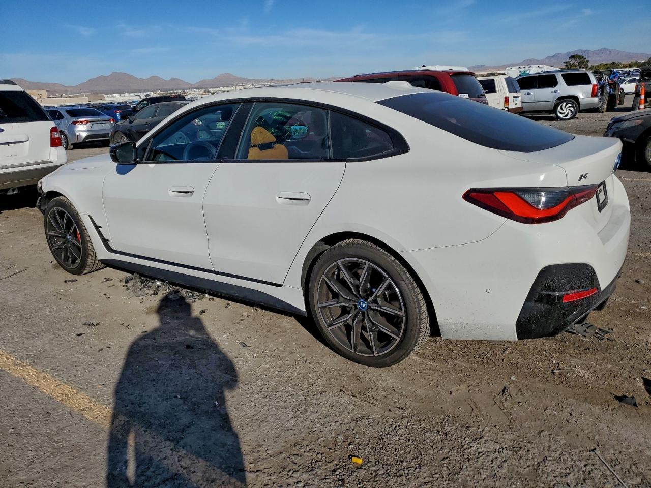 2024 BMW i4
