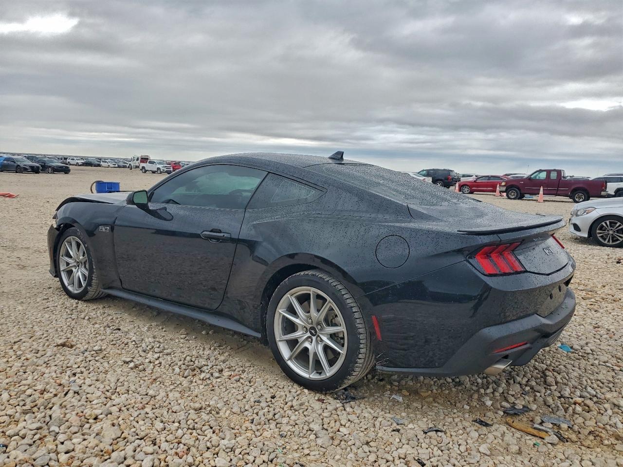 2024 FORD MUSTANG