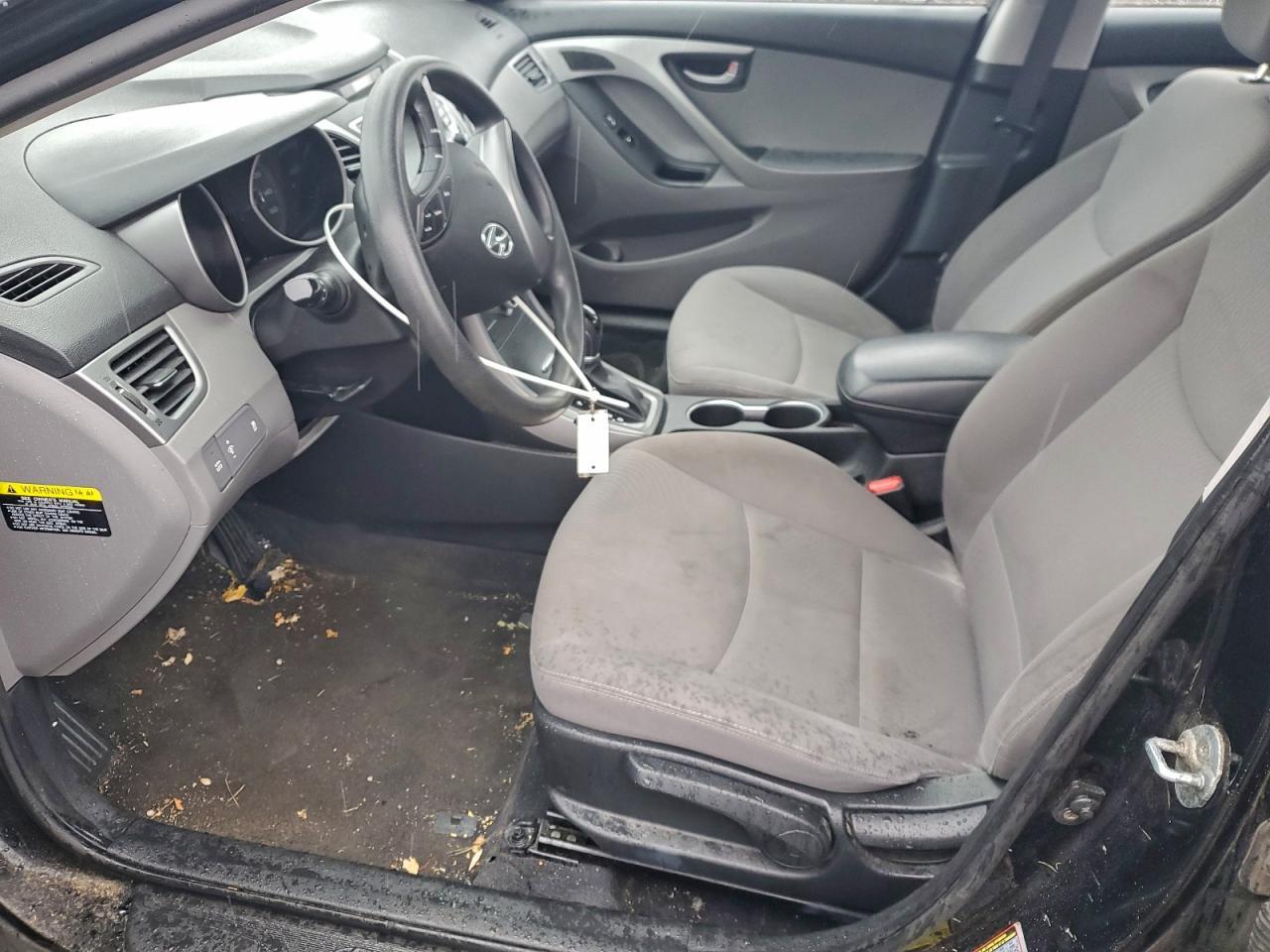 2016 HYUNDAI ELANTRA