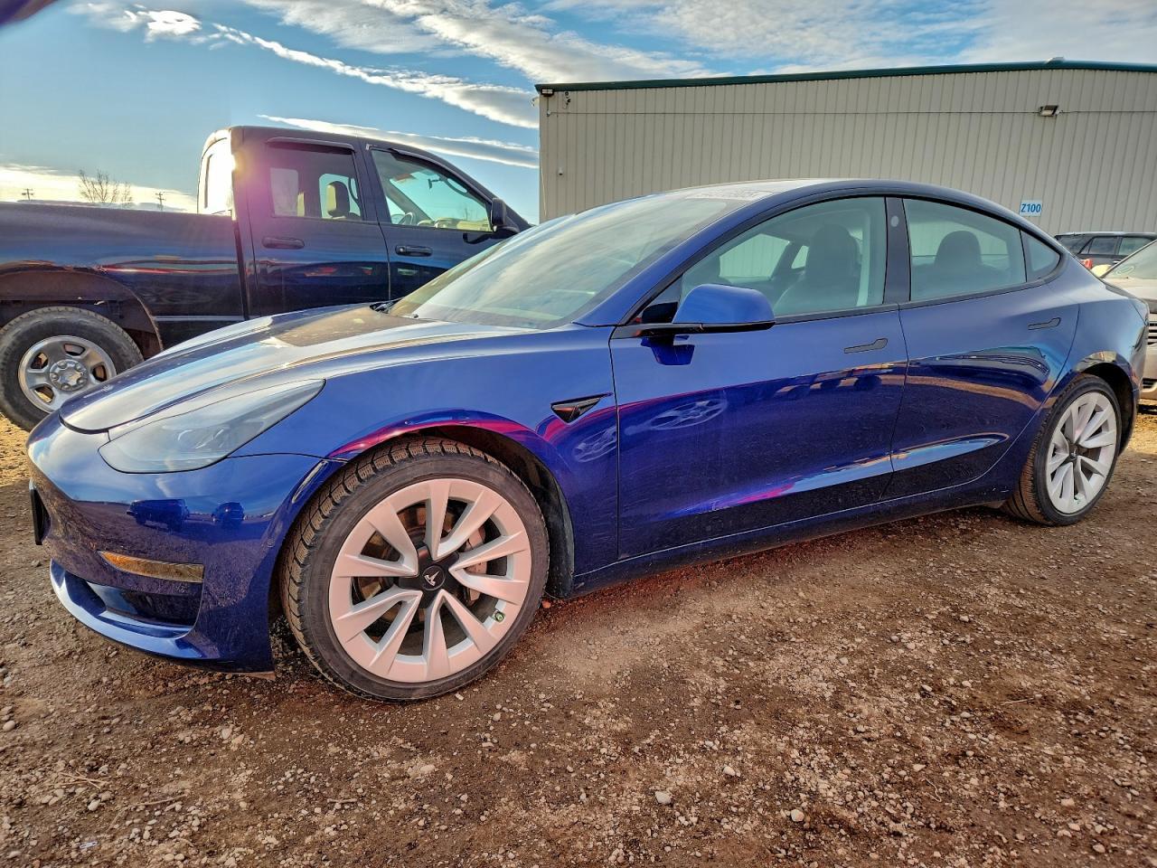 2021 TESLA MODEL 3