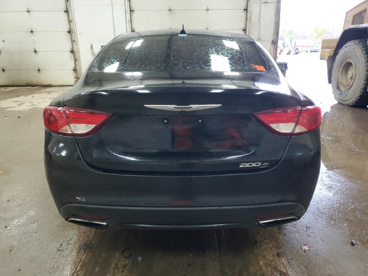 2015 CHRYSLER 200