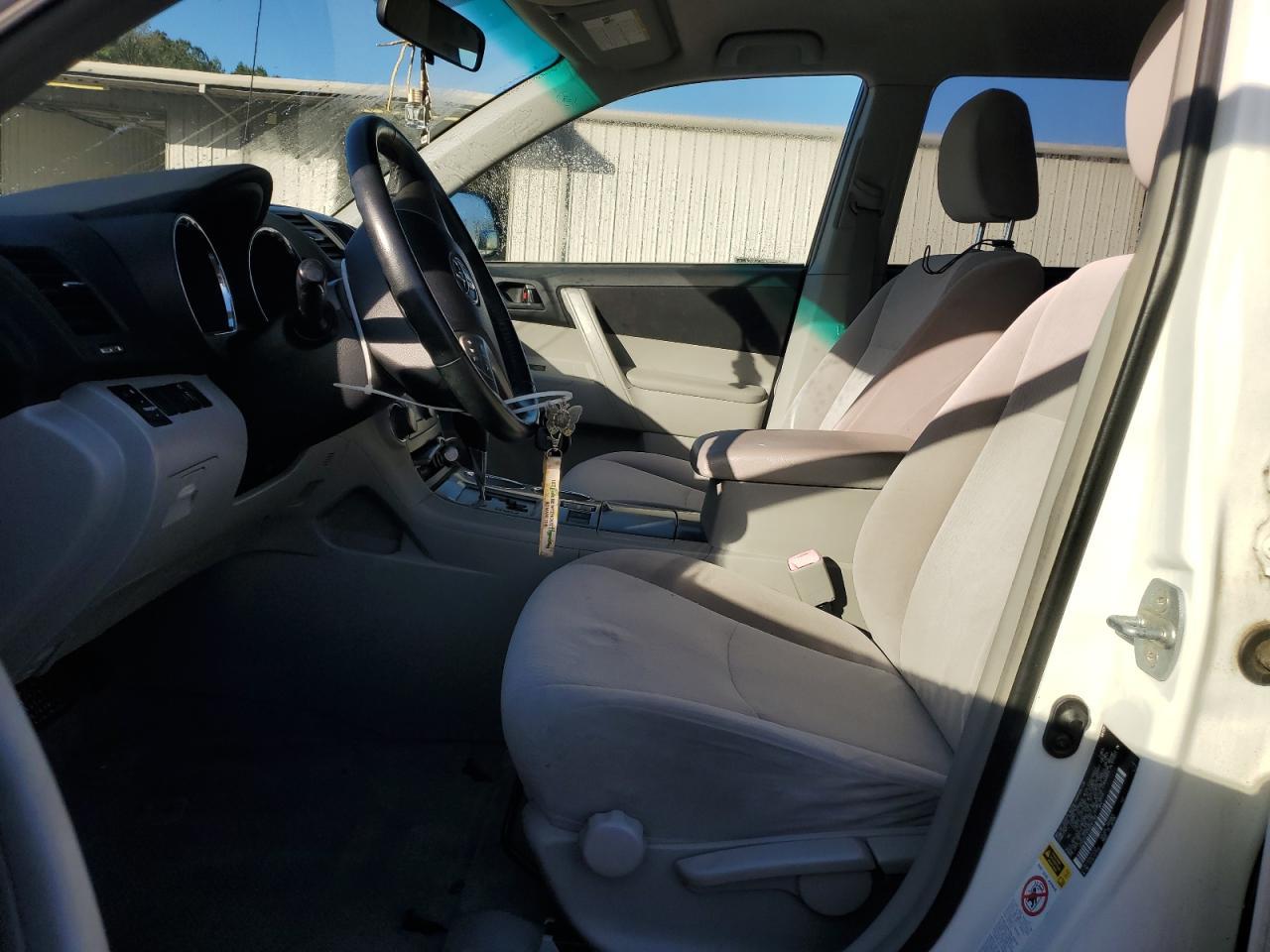 2009 TOYOTA HIGHLANDER