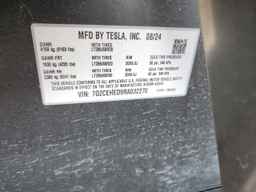 2024 TESLA Cybertruck