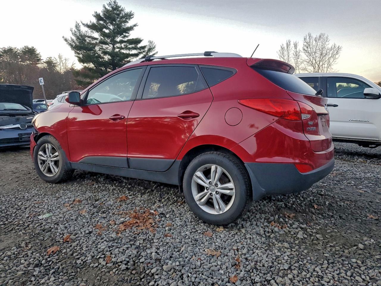 2012 HYUNDAI TUCSON
