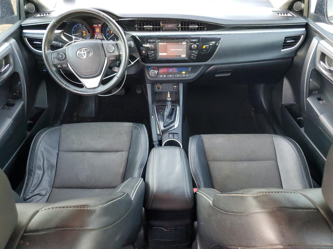 2015 TOYOTA COROLLA