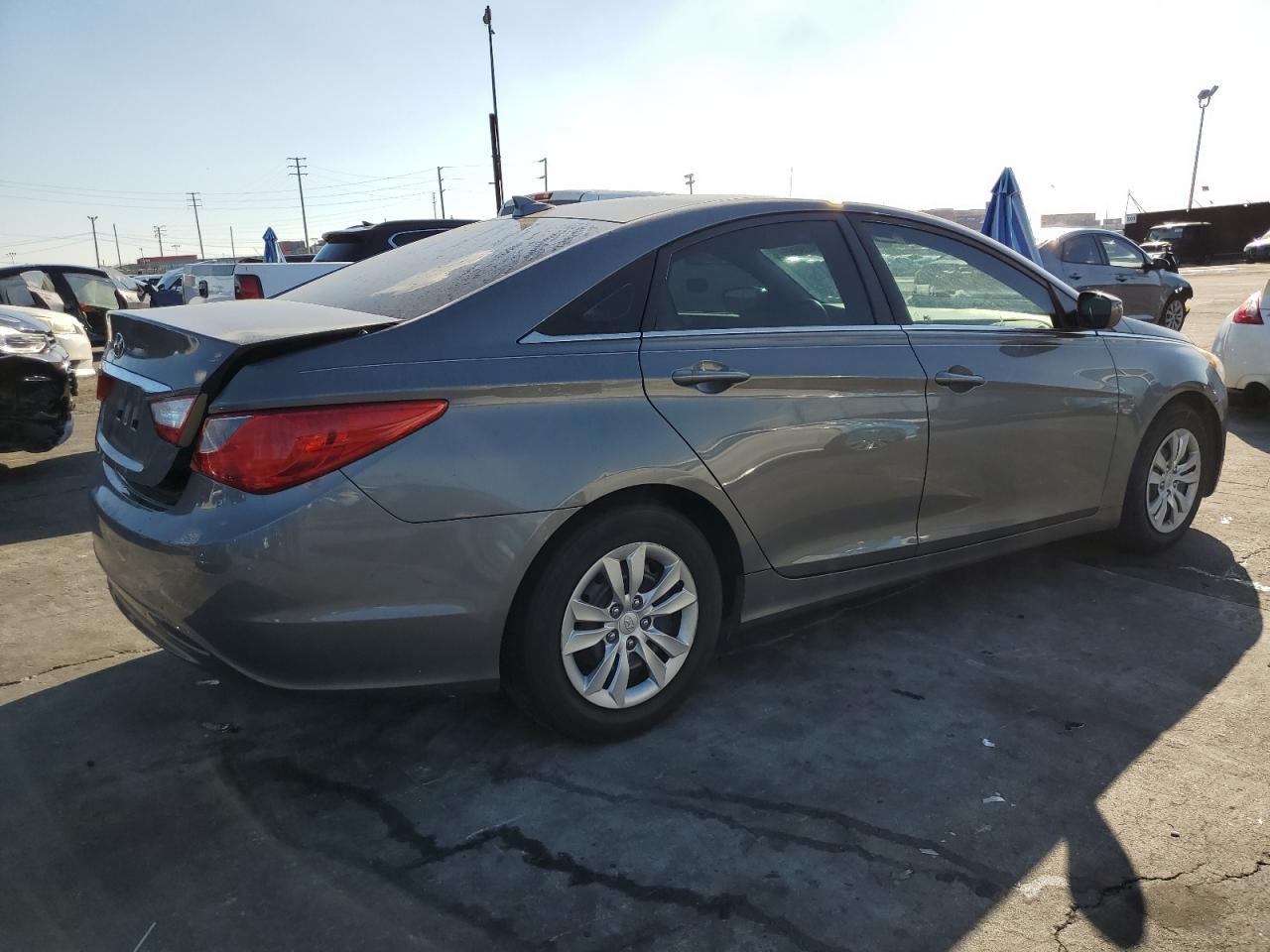 2013 HYUNDAI SONATA