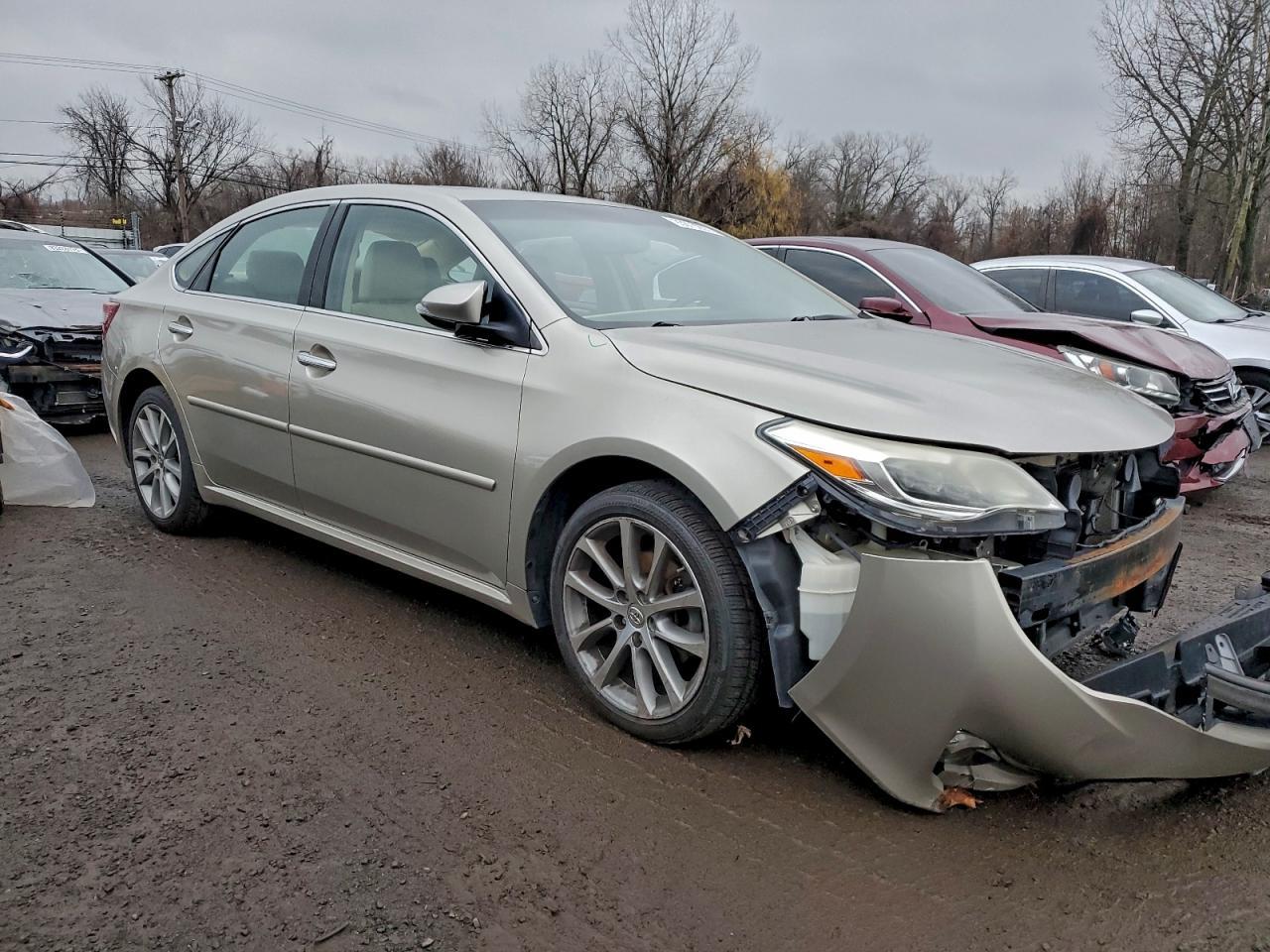 2014 TOYOTA Avalon