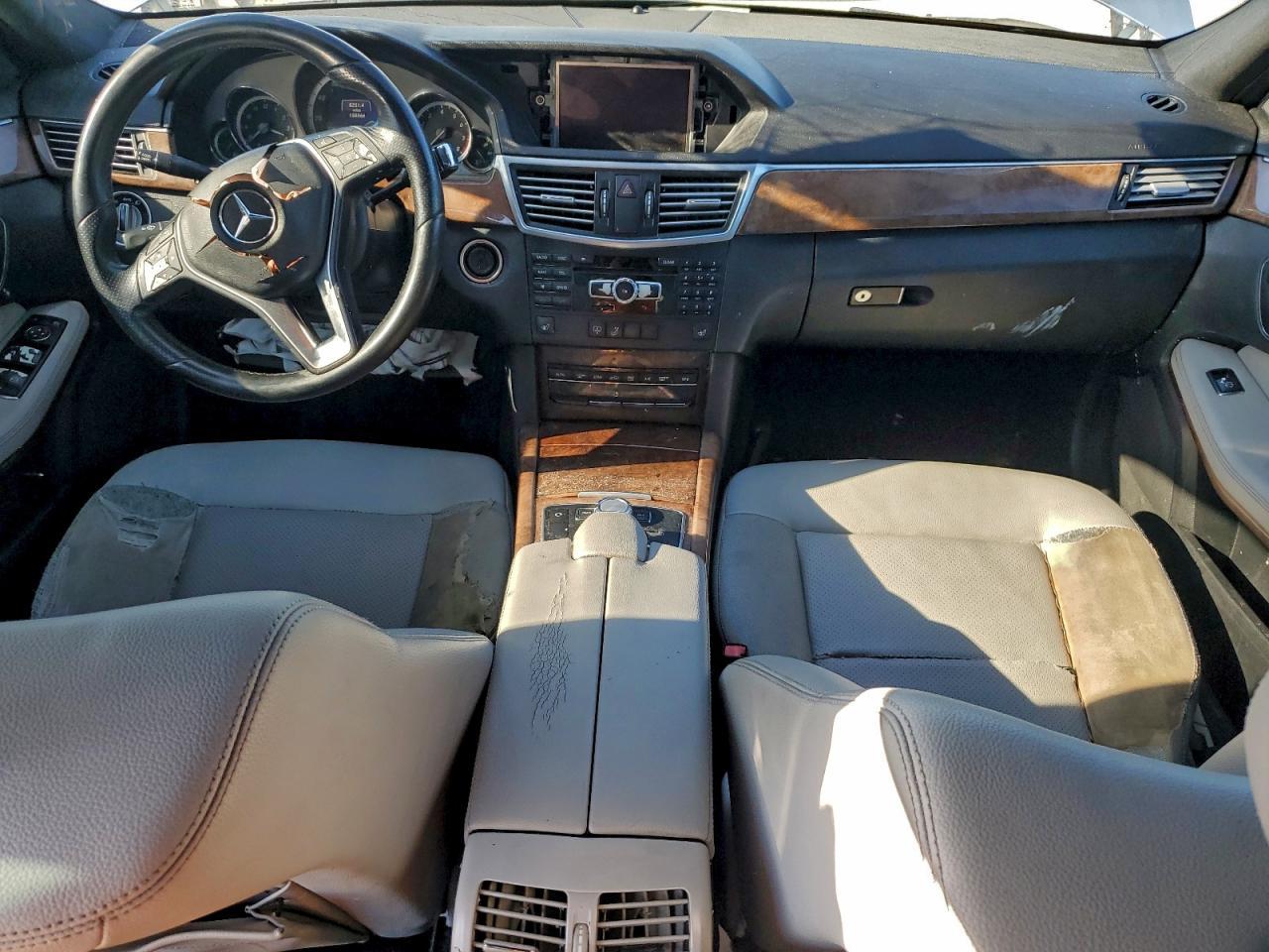 2013 MERCEDES-BENZ E-Class