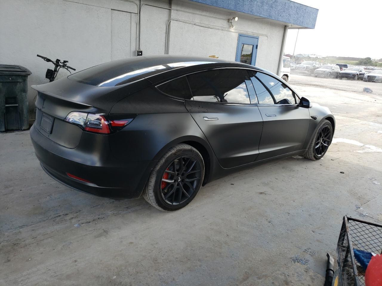 2020 TESLA MODEL 3