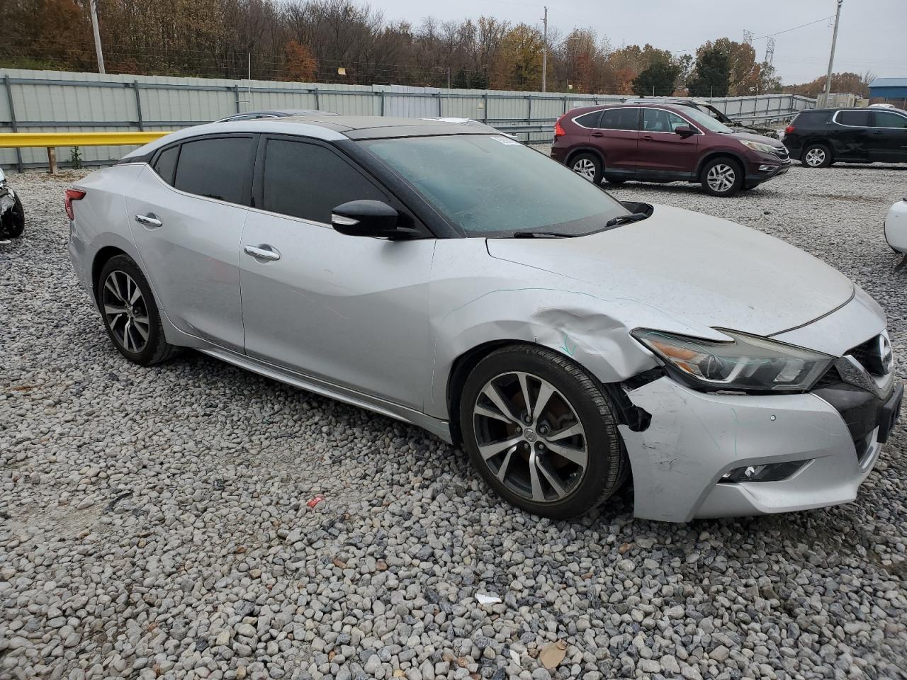 2016 NISSAN Maxima