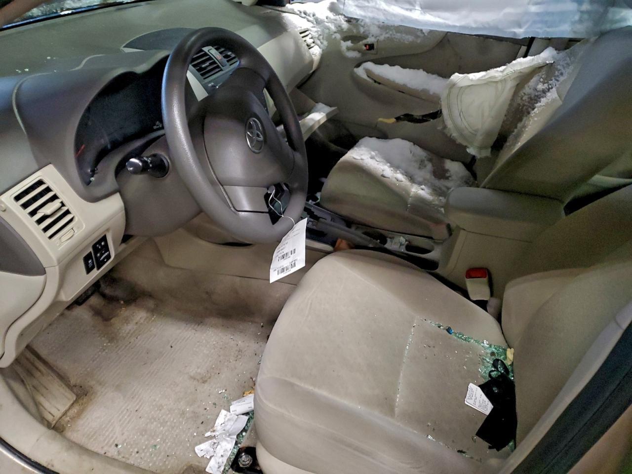2010 TOYOTA COROLLA