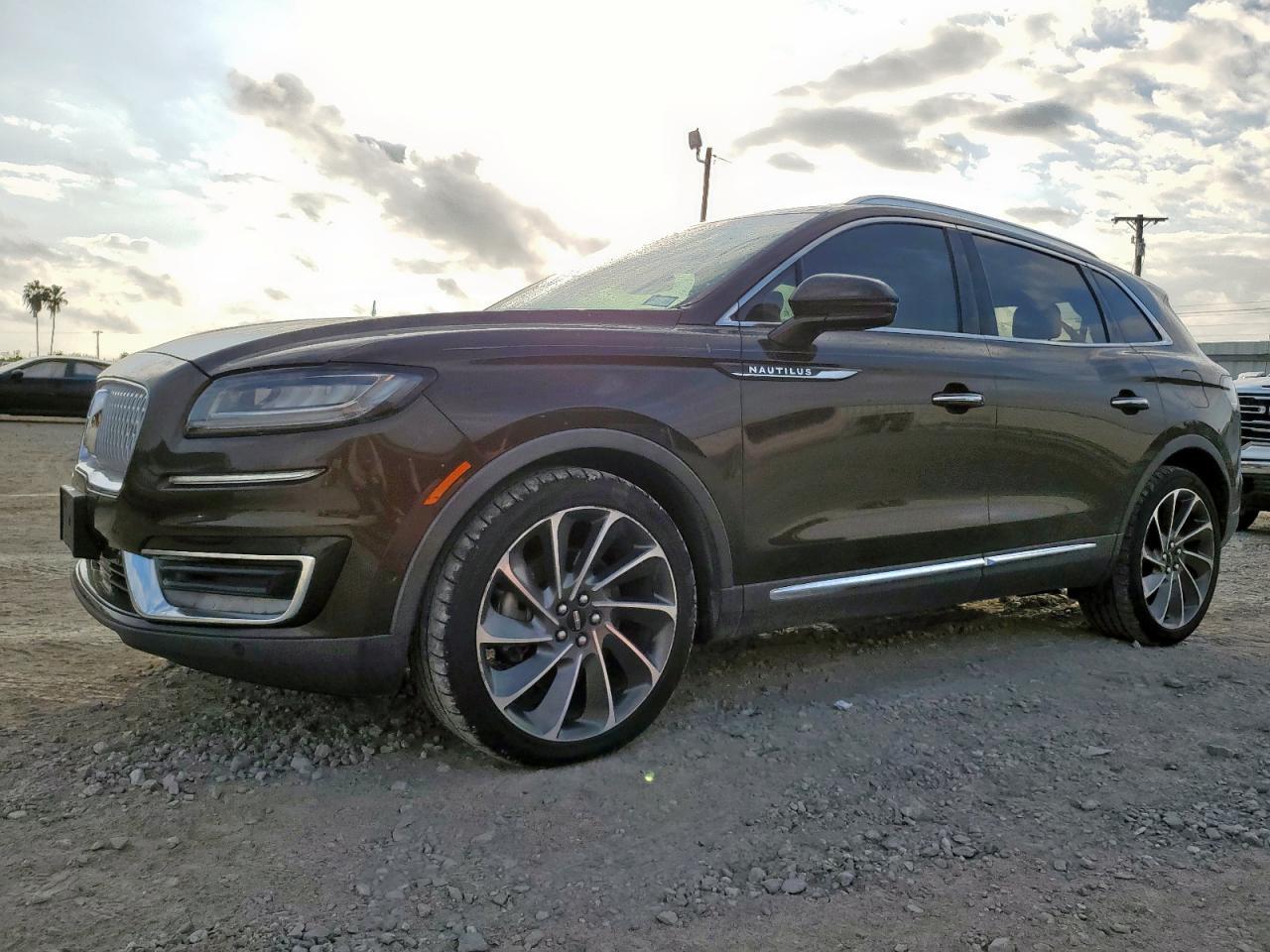 2019 LINCOLN Nautilus