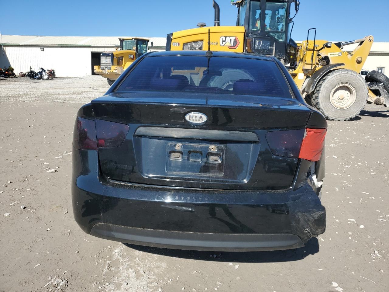 2010 KIA FORTE
