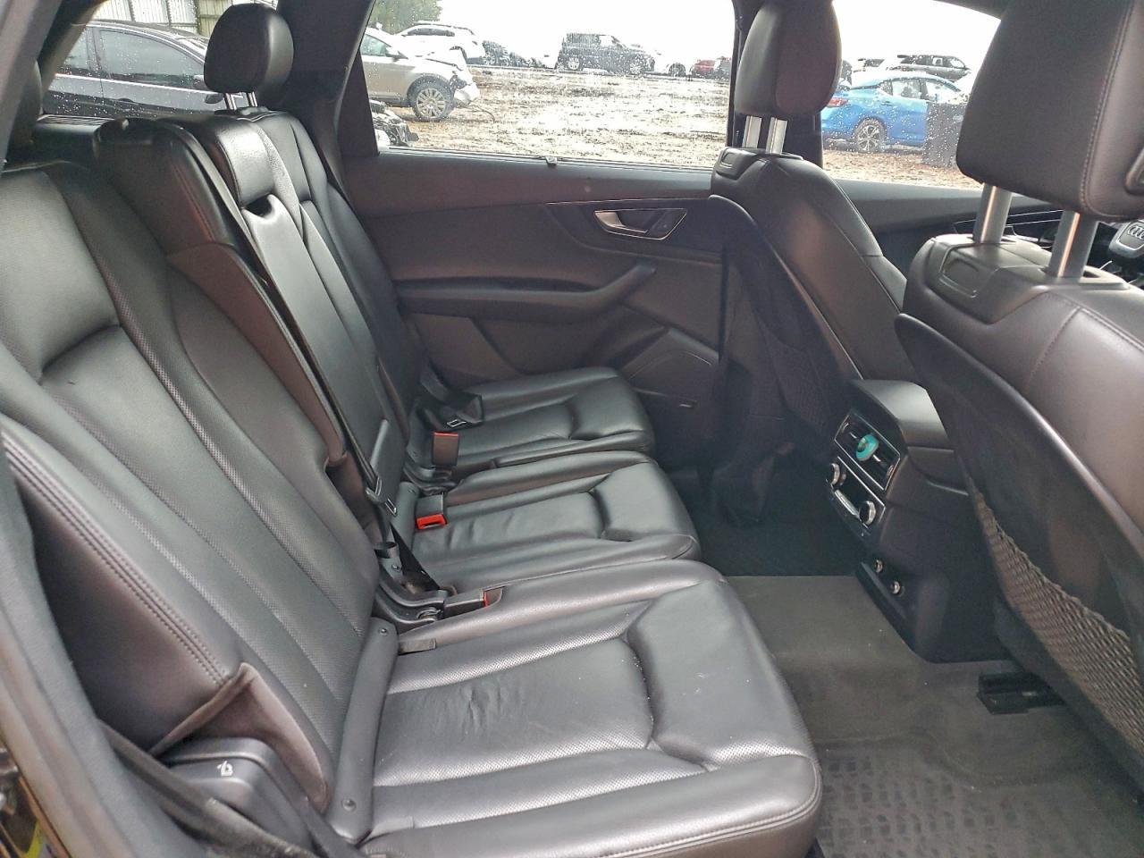 2018 AUDI Q7