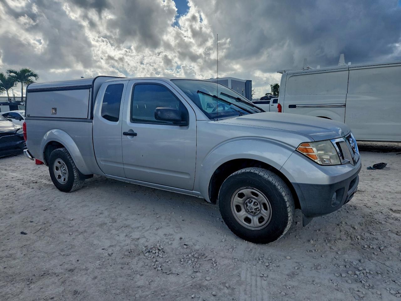 2012 NISSAN Frontier