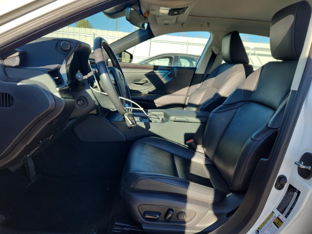 2020 LEXUS ES 350