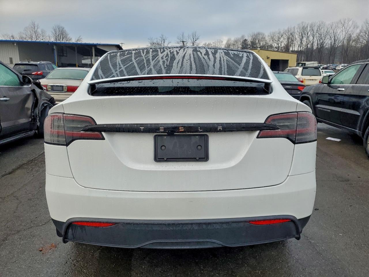 2024 TESLA MODEL X