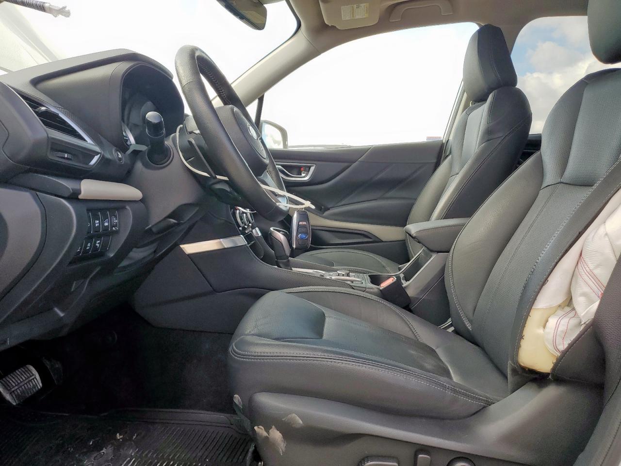 2024 SUBARU FORESTER