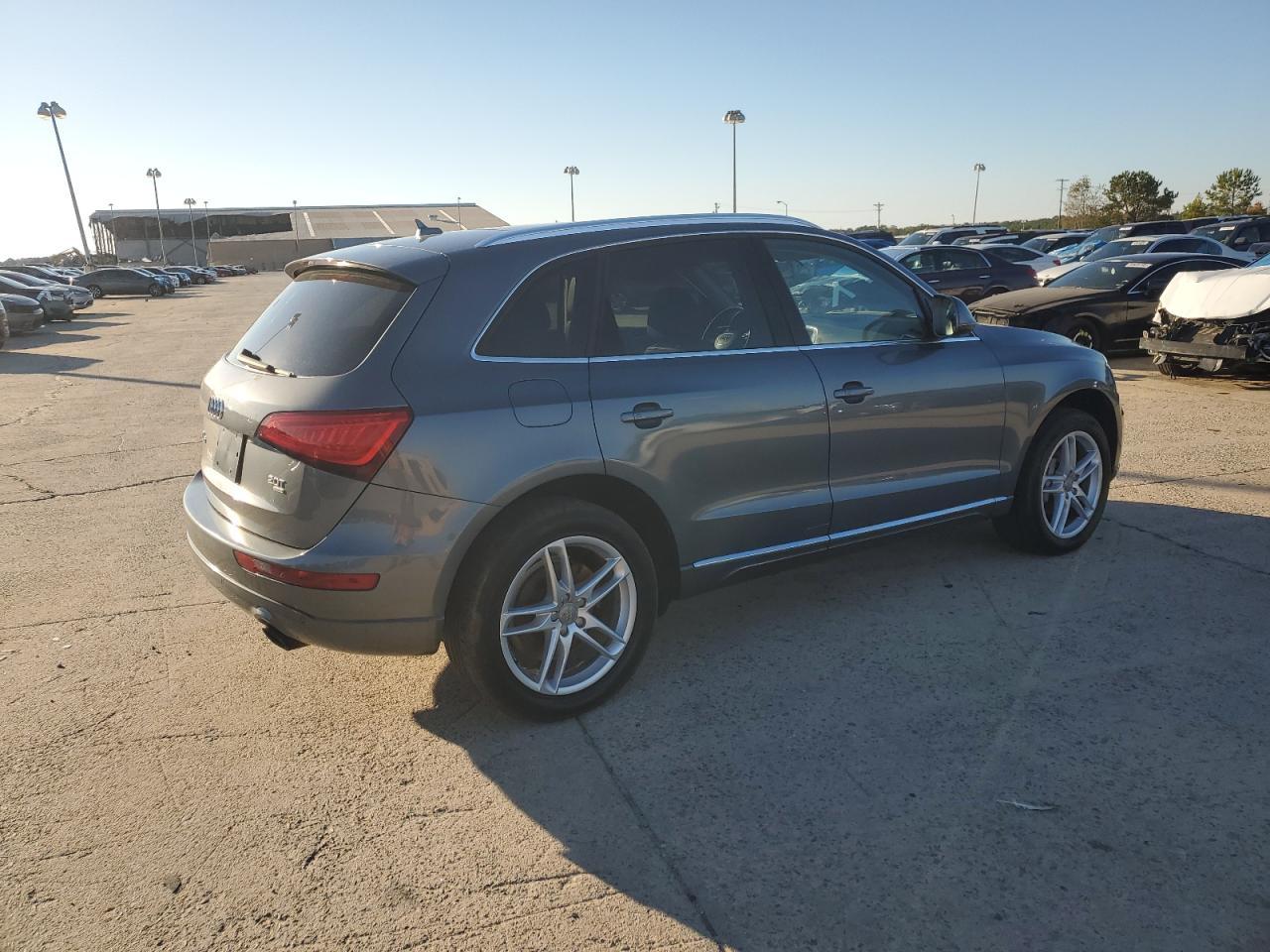 2014 AUDI Q5