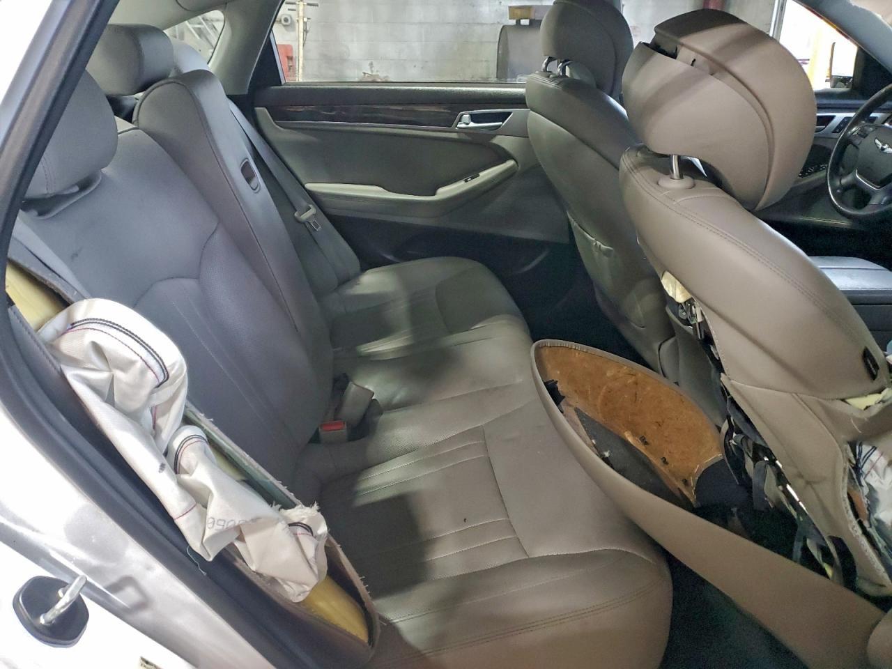 2017 GENESIS G80