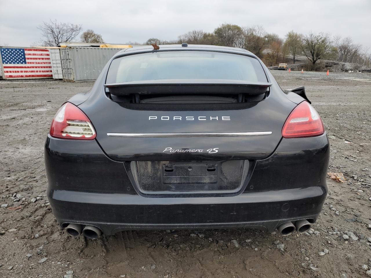 2011 PORSCHE Panamera