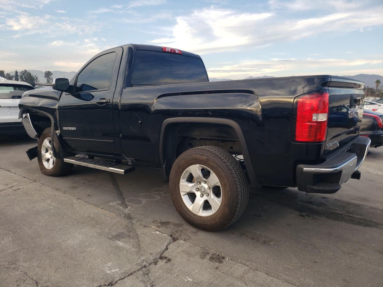2016 GMC Sierra